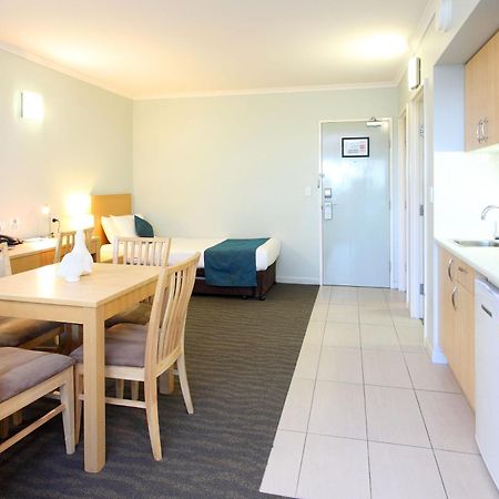 Manly Marina Cove Motel Brisbane Exterior photo
