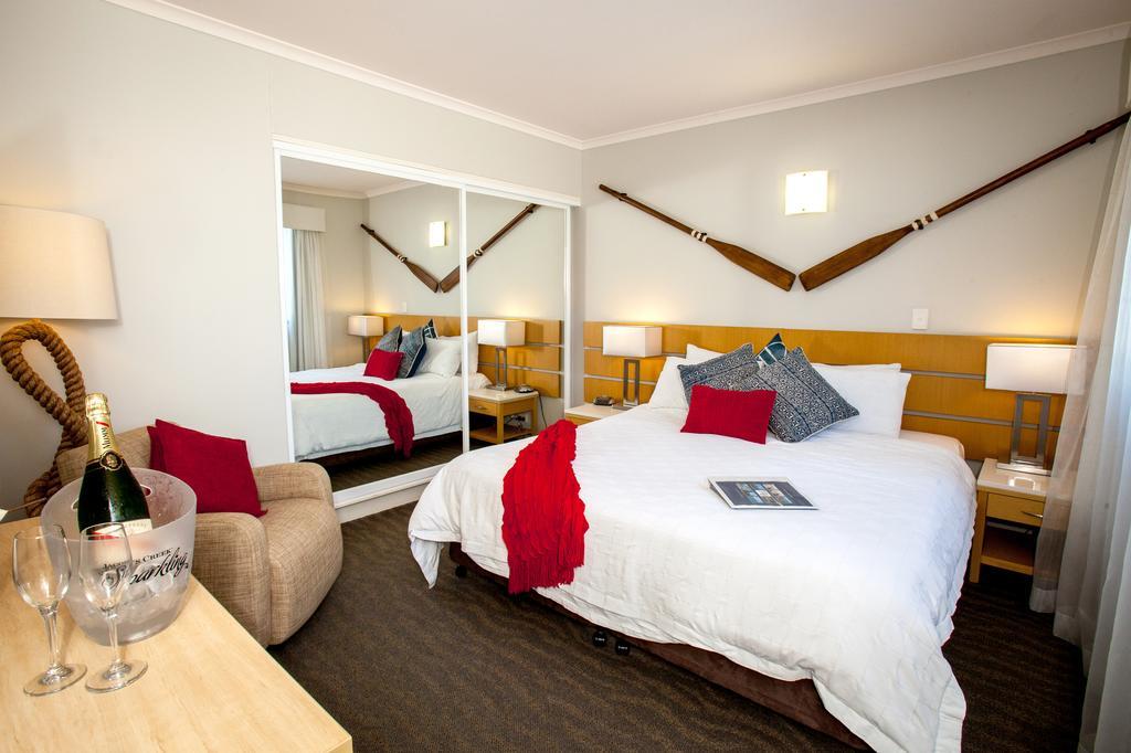 Manly Marina Cove Motel Brisbane Exterior photo